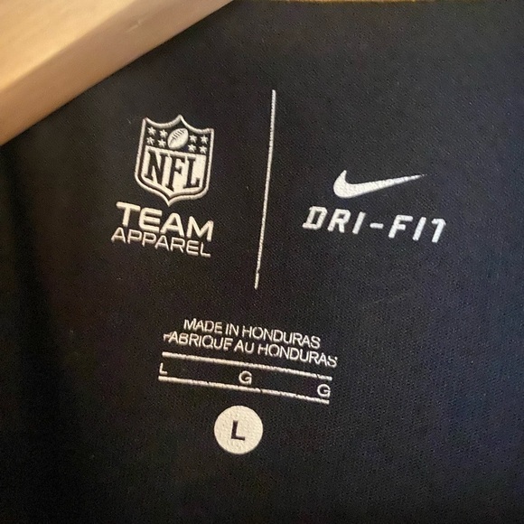 Nike patriots salute to service official tee Men’s Size Large - Picture 3 of 5